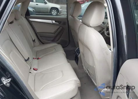 2010 Audi A4 2.0T Premium z USA, uszkodzony, nr VIN WAUFFAFL9AN012469